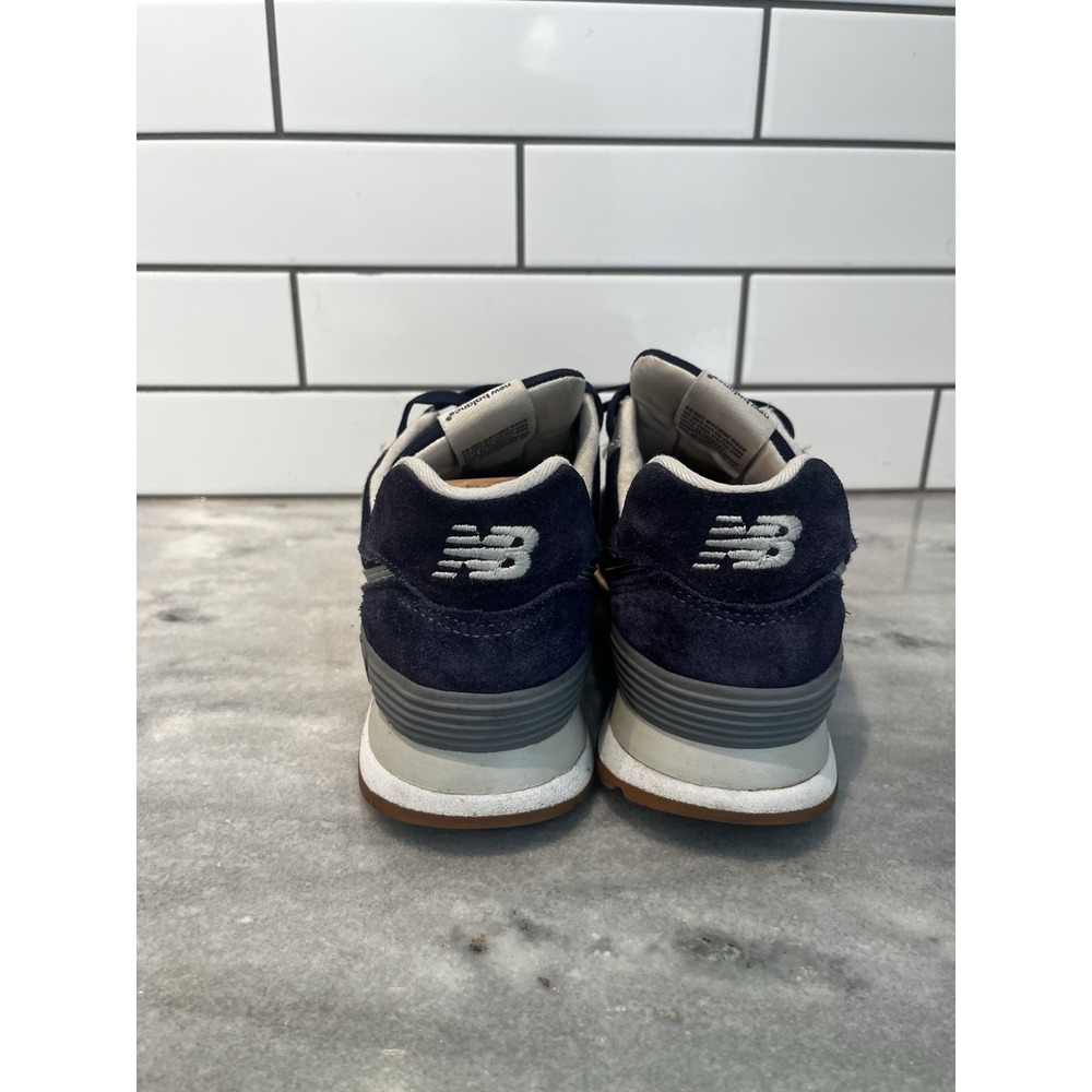 New Balance 574 Classic Mens Navy Blue Silver Suede‎ Sneakers ML574EGN Gum Sole - Picture 2 of 12